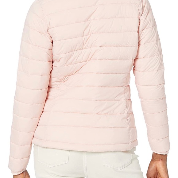 Brand new Never Worn Women light weight Puffer jacket light pink size M - Picture 4 of 9